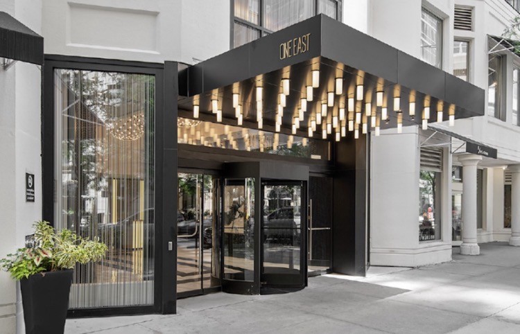Gold Coast Chicago clinic entrance