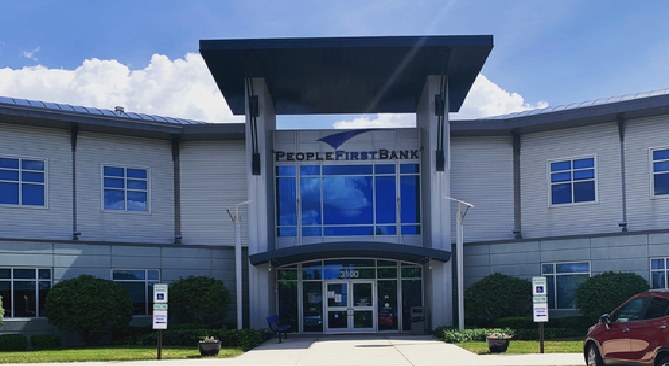 Joliet clinic entrance